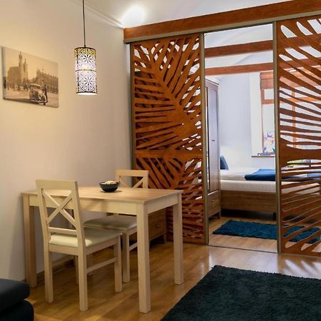 Cozy Studio On Wielopole Street. Krakau Buitenkant foto
